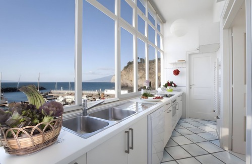 Piano di Sorrento House | Marina Blu House with Sea View, Wi-Fi, and Air Conditioning