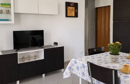 Pozzallo Apartment | Mariposa blu 2 mins to the main beach