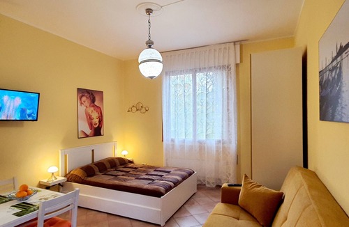 Santa Maria in Stelle Apartment | Mary's Little House