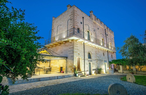 Villa Castelli House | Masseria Antoglia Melograno Classic Room, Villa Castelli, Italy