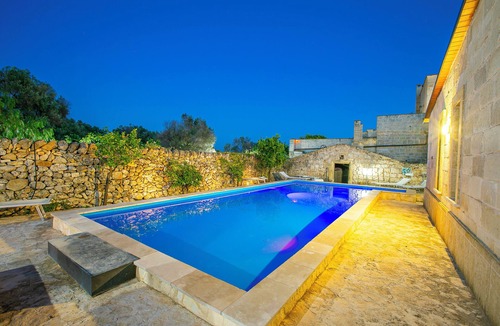 Villa Castelli House | Masseria Antoglia Melograno Classic Room, Villa Castelli, Italy