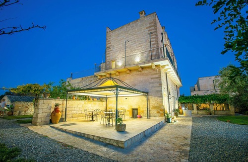 Villa Castelli House | Masseria Antoglia Pesco Superior Room, Villa Castelli, Italy