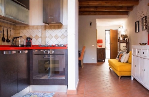 Kalsa House | Mau House 44 Apartment