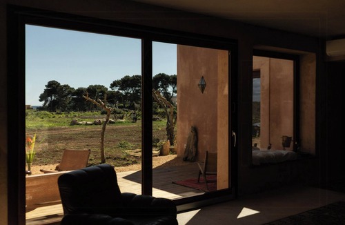 Favignana House | Mediterranean house with organic garden, Favignana