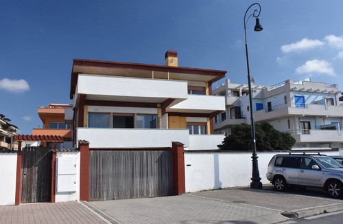 Fiumicino Apartment | Melody Sea Front