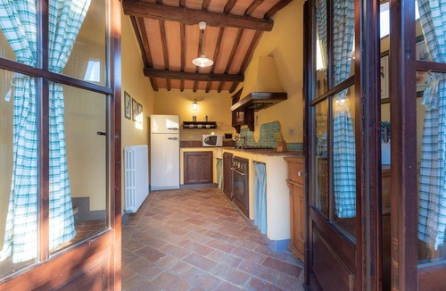 Simignano Cottage | Merlo c/o Le Mascie - Two Bedroom Cottage, Sleeps 4