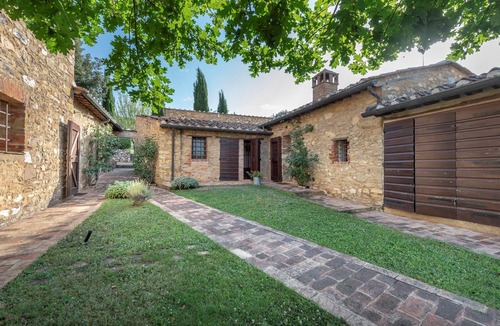 Simignano Cottage | Merlo c/o Le Mascie - Two Bedroom Cottage, Sleeps 4