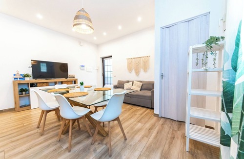 Tuscolano Apartment | Metrofront Apartment Rome