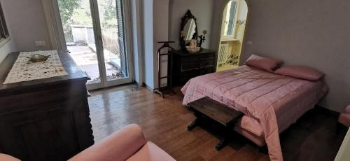 Torrimpietra House | Mezzaluna Guest House