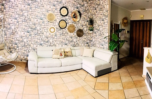 Ciampino Apartment | Mialma Rome holiday Home. Home away from Home.