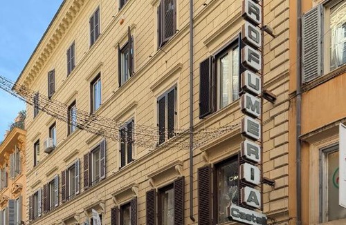Rione III Colonna Apartment | Migliori Collection Attico