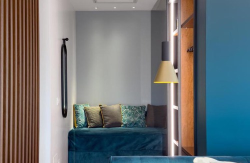 Rione III Colonna Apartment | Migliori Collection Loft Roof Top