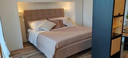 Torvaianica Apartment | Mini loft moderno di fronte Zoomarine