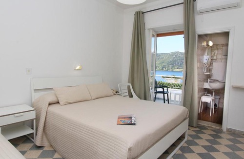 Sperlonga Hotel | Miralago