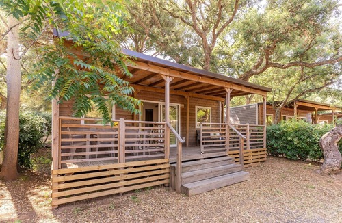 Le Rocchette House | Mobilhome im Ferienpark mit grosser Poolanlage
