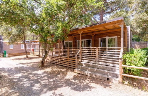 Le Rocchette House | Mobilhome im Ferienpark mit grosser Poolanlage