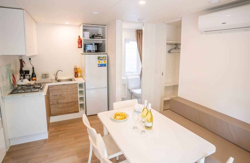 San Vincenzo House | Mobilehome with air conditioning, terrace and pool