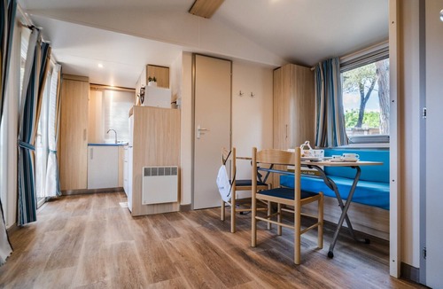 Orbetello House | Mobilhome im Ferienpark mit grosser Poolanlage