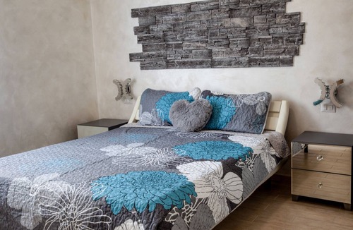 Fiumicino Bed & Breakfast | MODERN AND ROMANTIC VILLA, VERY CLOSE TO THE AIRPORT