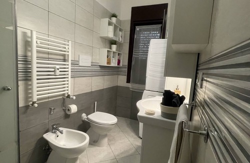 Ciampino Apartment | Modern apartment with garden and parking space