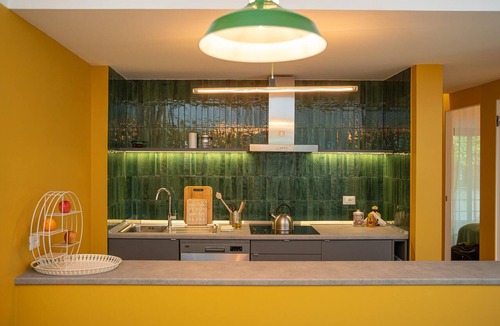 Quartiere XIII Aurelio Apartment | Modern, cosy Garden Suite, parking u.r.