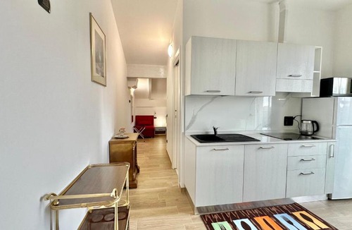 Cesate Apartment | MONOLOCALE A7 Moonlight- Milano Rho fiera