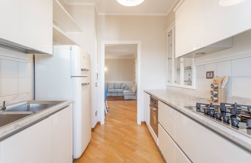 Gianicolo Apartment | Monteverde 2BDR Penthouse