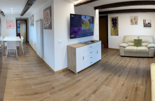 Cannaregio Apartment | MOORS 1, NEW, BEAUTIFUL VIEW, IN HISTORIC CENTER, 3 BEDROOMS, 3 BATHROOMS, CENTRAL