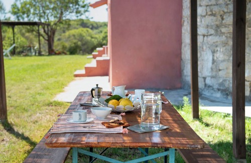 Roccamare Apartment | Myrtle Apartment, 4 beds. Private garden with sea view