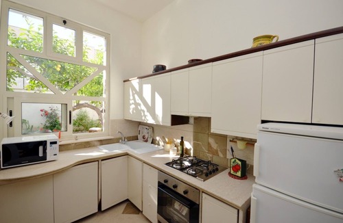 Custonaci Apartment | N'zina home - Apartment in the historic center of Custonaci
