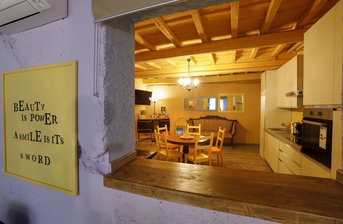 Rione V Ponte Apartment | Navona color luxury loft