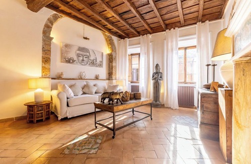 Rione V Ponte Apartment | NAVONA HISTORIC LOVELY FLAT