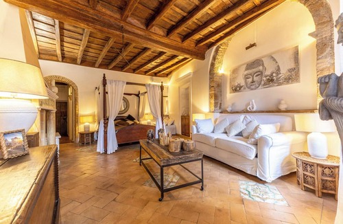 Rione V Ponte Apartment | NAVONA HISTORIC LOVELY FLAT