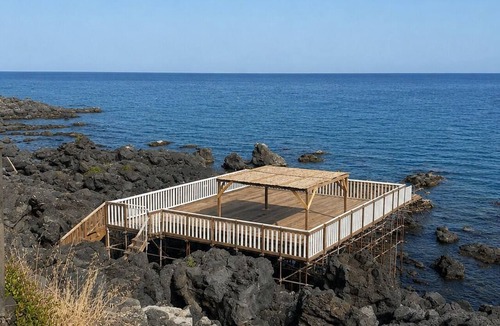 Cannizzaro Apartment | NeraAci Apartment, Aci Castello Cliffs