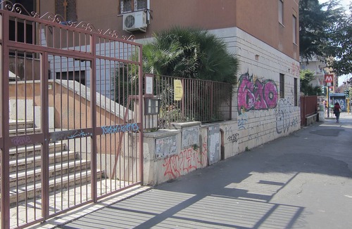 Cinecitta Apartment | NEW RENOVATED APARTMENT ABOVE METRO A -LUCIO SESTIO-