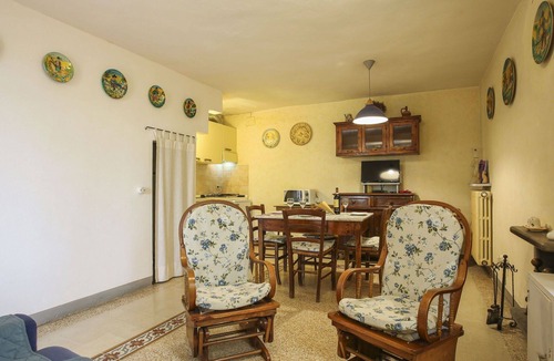 Pieve a Nievole Apartment | Nice apartment for 4 guests with WIFI, hot tub, pool, A/C, TV, patio and pets allowed