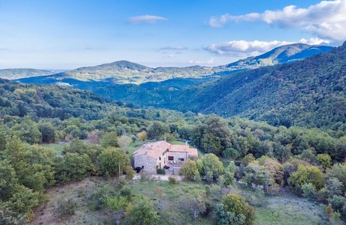 Montieri Apartment | Nice apartment for 13 people with WIFI, TV, patio and pets allowed