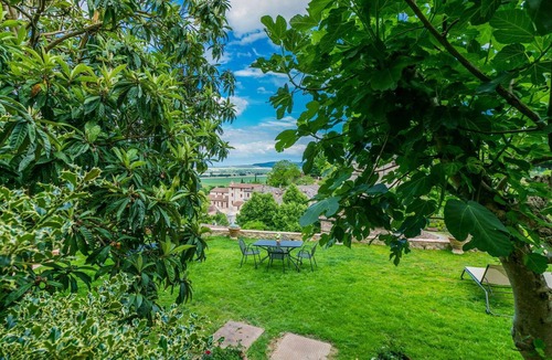 Stigliano Apartment | Nice apartment for 4 guests with WIFI, TV, patio, pets allowed and panoramic view