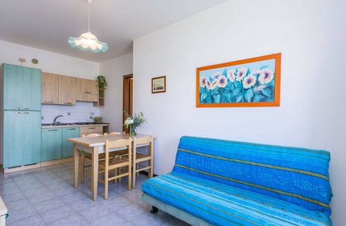 Old Town Apartment | Nice apartment for 4 people with A/C, pool, WIFI, TV and terrace