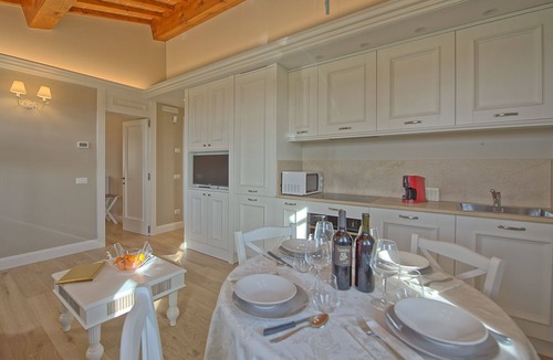 Vinci Apartment | Nice apartment for 4 people with pool, A/C, WIFI, TV and panoramic view