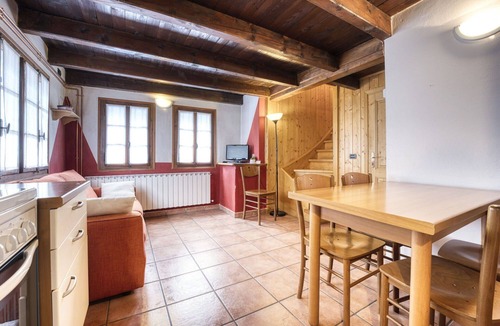 Macugnaga Apartment | Nice apartment for 6 guests with TV, balcony, pets allowed and panoramic view