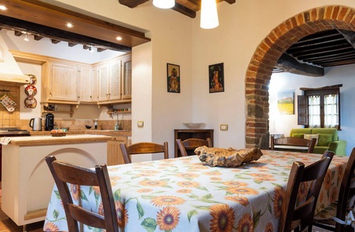 Panicale Apartment | Nice apartment for 6 guests with pool, A/C, WIFI, TV, patio and pets allowed