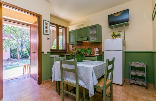 Scarlino Apartment | Nice apartment for 6 people with A/C, pool, WIFI, TV and terrace