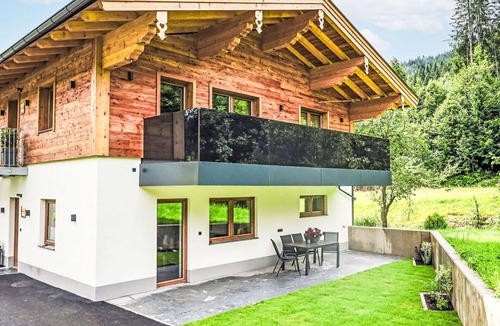 Leogang Apartment | Nice apartment for 6 people with WIFI, TV, balcony and panoramic view