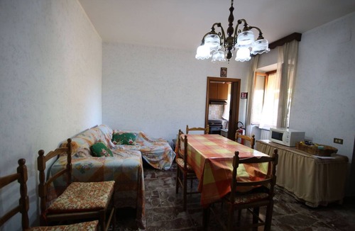 Casenuove Apartment | Nice apartment for 6 people with WIFI, pool and TV, close to Assisi