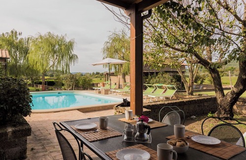 Montefiascone Villa | Nice apartment in villa with hot tub, WIFI, pool, TV, patio, pets allowed and panoramic view