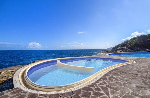 Capo D'arco Apartment | Nice Apartment in Rio Marina With 3 Bedrooms, Wifi and Outdoor Swimming Pool