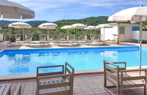 Chiesiola Apartment | Nice apartment in Vieste with WiFi