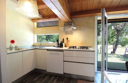 Silea House | Nice apartment in villa for 10 people with A/C, WIFI, pool, terrace and pets allowed
