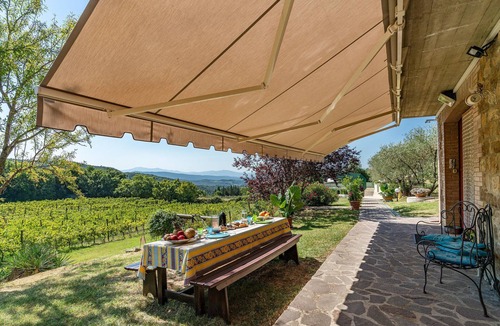 Murlo House | Nice home in Murlo with private swimming pool, can be inside or outside
